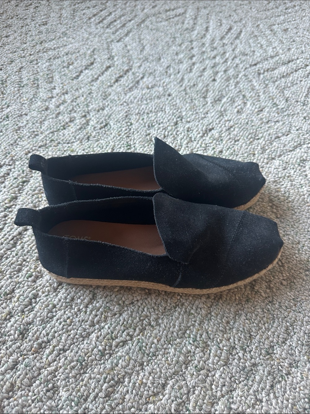 Toms Black suede women's  Slip-On Espadrille Flats